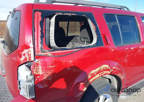 2012 Nissan Pathfinder Sv z USA, uszkodzony, nr VIN 5N1AR1NB9CC608530